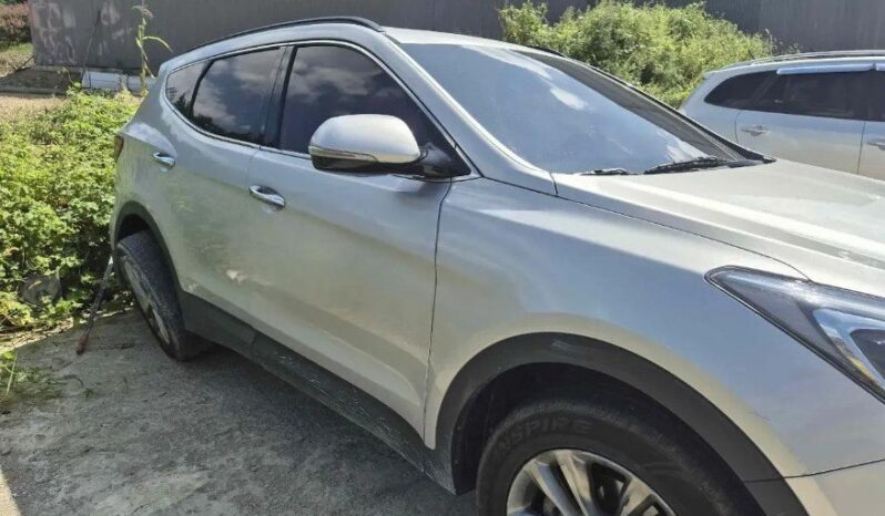 
								HYUNDAI SANTA FE full									