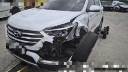 
										HYUNDAI SANTA FE full									