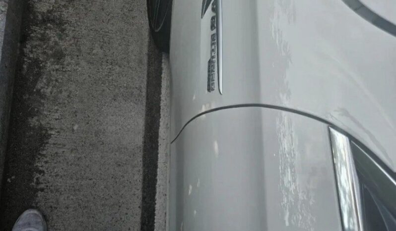 
								MERCEDES BENZ E 63 AMG 4Matik full									