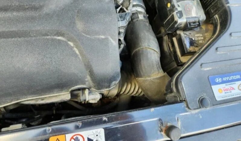 
								HYUNDAI SANTA FE full									