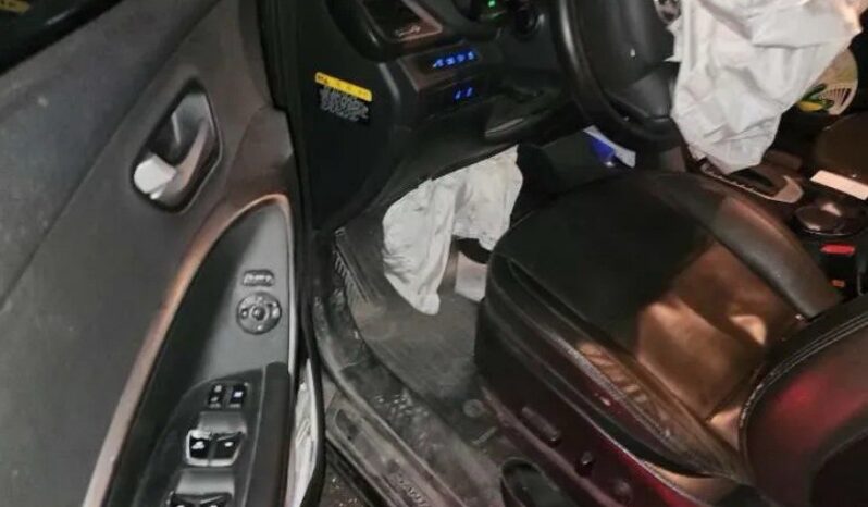 
								HYUNDAI SANTA FE full									