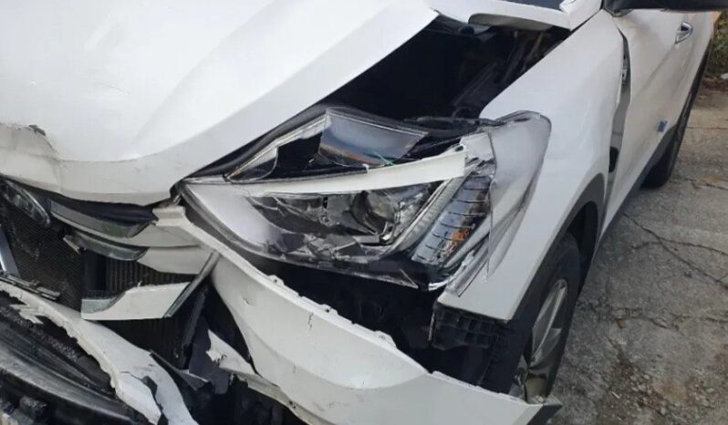 
								HYUNDAI SANTA FE full									