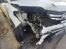 
										HYUNDAI SANTA FE full									