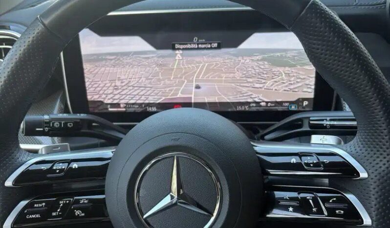 
								MERCEDES BENZ GLC 300 full									