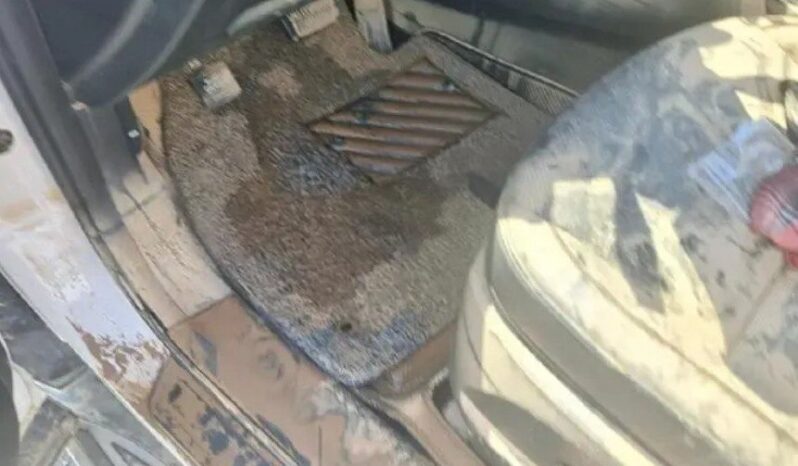 
								HYUNDAI SANTA FE full									