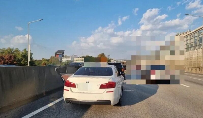 
								BMW 530d Xdrive full									