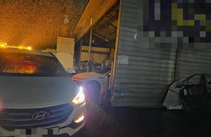 
								HYUNDAI SANTA FE full									