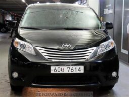 
										Toyota Sienna full									