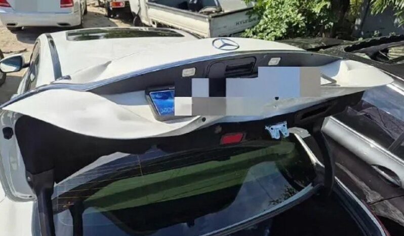 
								MERCEDES BENZ C 200d full									