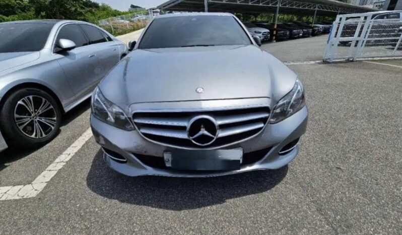 
								MERCEDES BENZ E220 full									