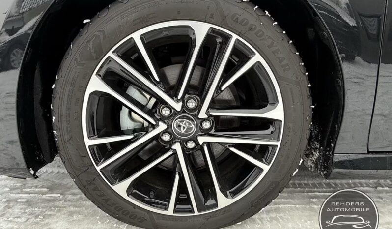 
								TOYOTA CAMRY Hybrid full									