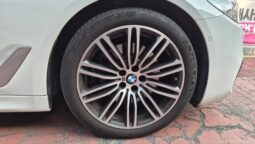 
										BMW 530i M Sport full									