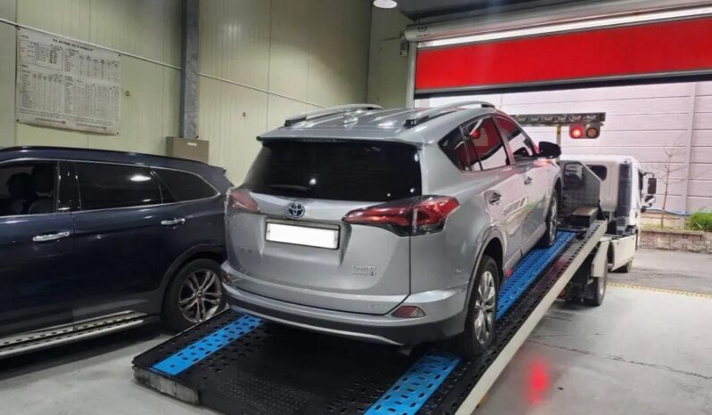 
								TOYOTA RAV 4 full									