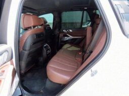 
										BMW X5 xDrive30d full									