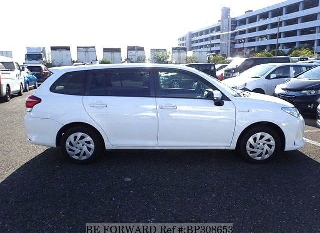 
								TOYOTA FIELDER full									