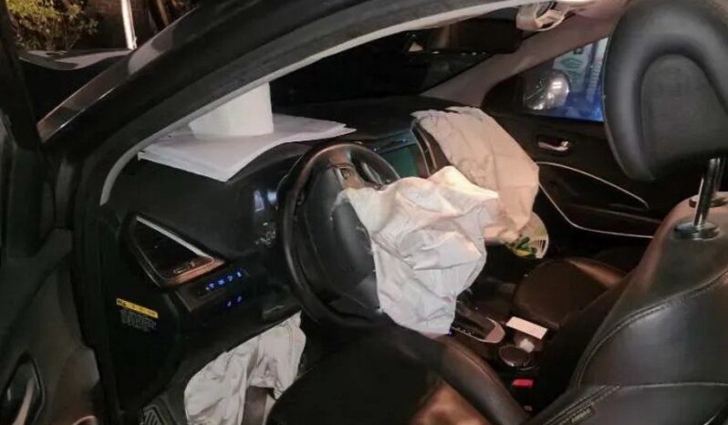 
								HYUNDAI SANTA FE full									