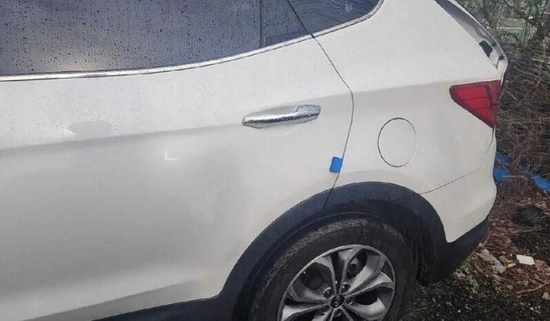 
								HYUNDAI SANTA FE full									