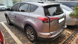 
										TOYOTA RAV 4 full									