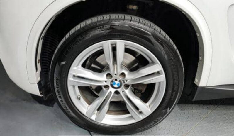 
								BMW X5 xDrive30d M Sport full									