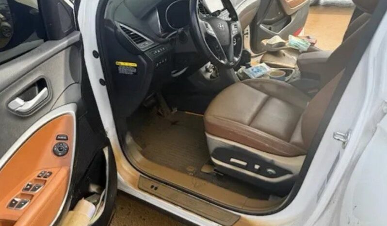 
								HYUNDAI SANTA FE full									