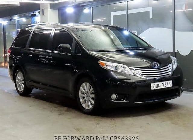 
								Toyota Sienna full									