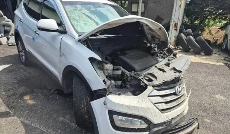 
								HYUNDAI SANTA FE full									