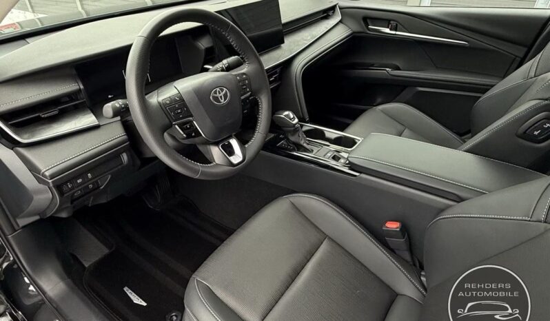 
								TOYOTA CAMRY Hybrid full									