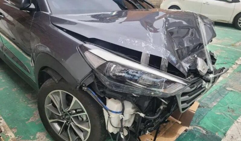
								HYUNDAI Tucson full									