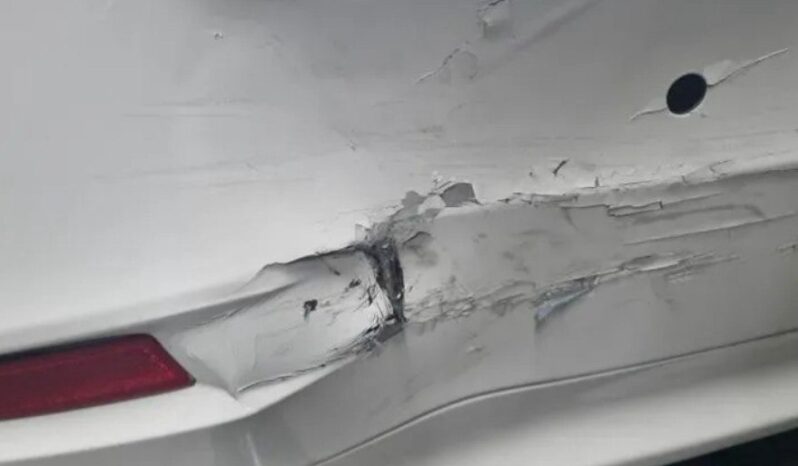 
								BMW 520d Xdrive full									