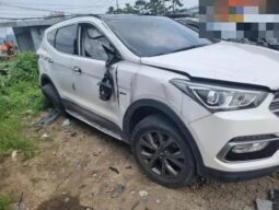 
										HYUNDAI SANTA FE full									