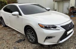 
										LEXUS ES300h full									