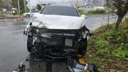 
										HYUNDAI SANTA FE full									