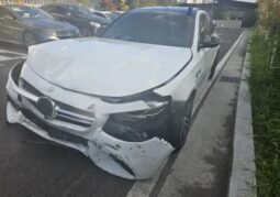 
										MERCEDES BENZ E 63 AMG 4Matik full									