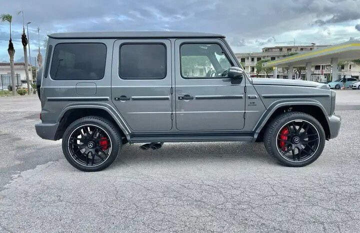 
								MERCEDES BENZ G63 full									