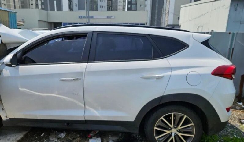 
								HYUNDAI Tucson full									