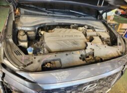 
										HYUNDAI SANTA FE full									