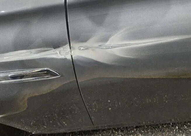 
								BMW 520d Xdrive full									