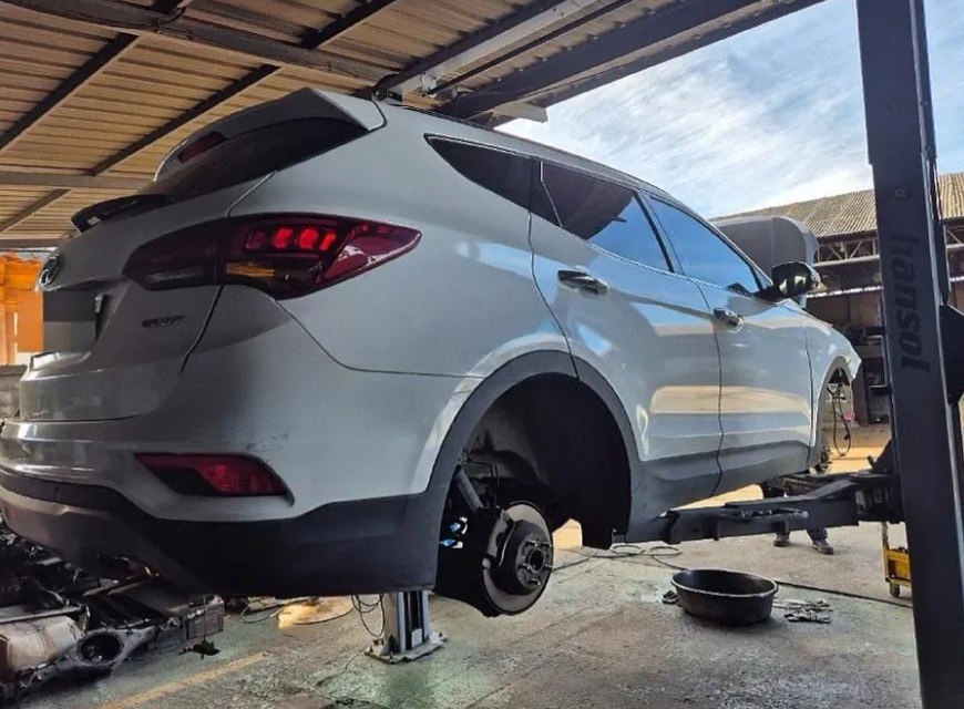 HYUNDAI SANTA FE