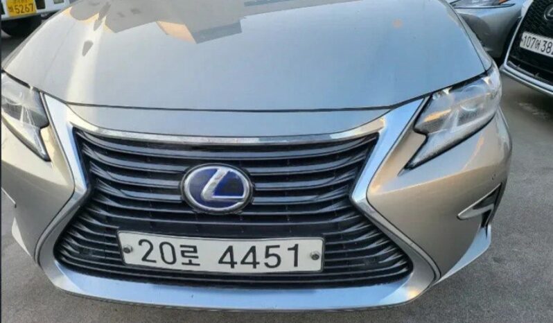 
								LEXUS ES300h full									