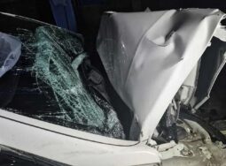 
										HYUNDAI SANTA FE full									