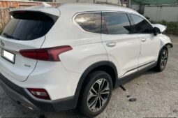 
										HYUNDAI SANTA FE full									