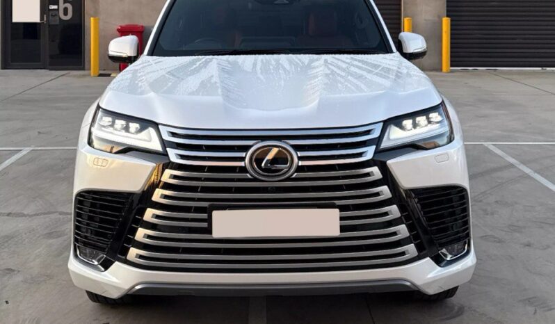 
								LEXUS LX600 full									