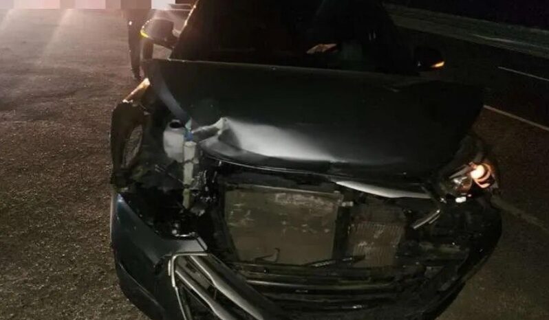 
								HYUNDAI SANTA FE full									