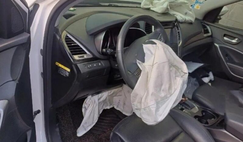 
								HYUNDAI SANTA FE full									