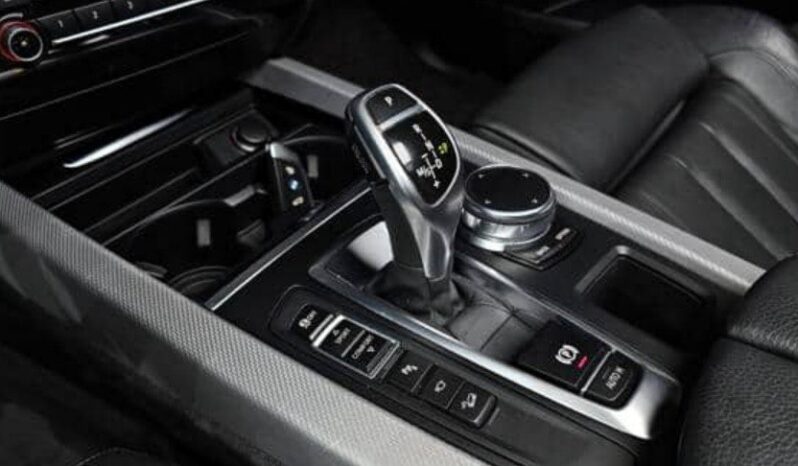 
								BMW X5 xDrive30d M Sport full									