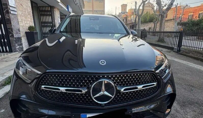 
								MERCEDES BENZ GLC 300 full									