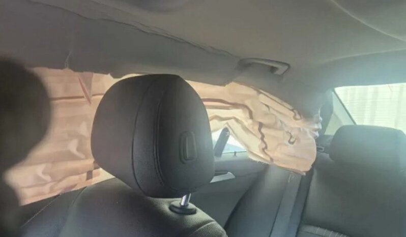 
								BMW 520d Xdrive full									