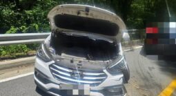 
										HYUNDAI SANTA FE full									