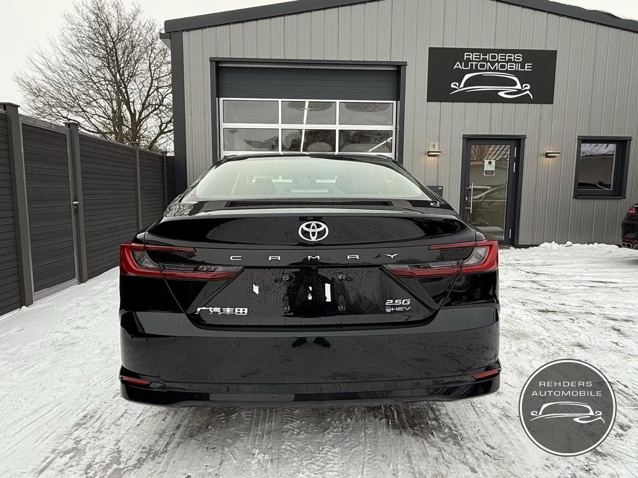 TOYOTA CAMRY Hybrid