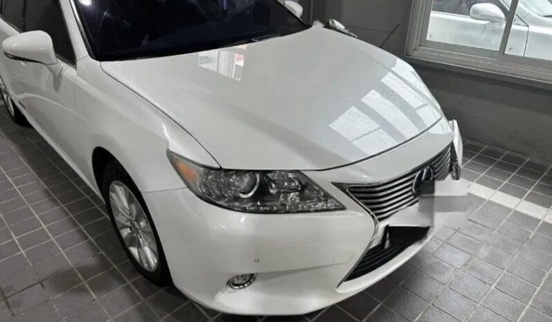 
								LEXUS ES300h full									